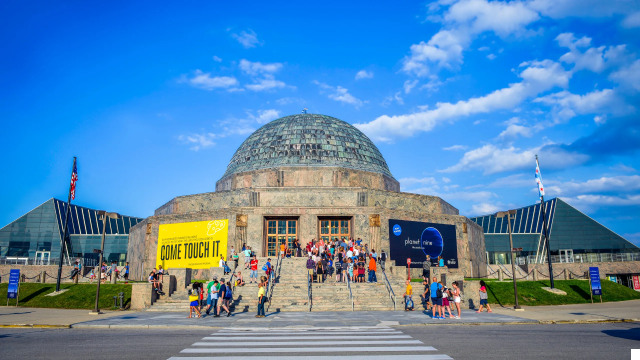 El Planetario Adler: Mirando al Cosmos