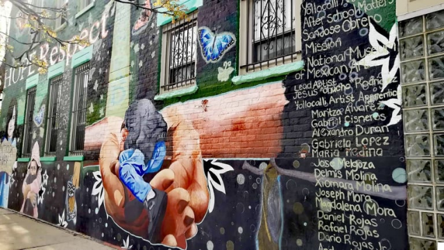 El Barrio de Pilsen: Murales y Tradición Mexicana